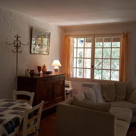 Mas Avec 3 Chambres, Jardin, Piscine, Tennis Et Proche A - Fr-1-100-152 度假居 *