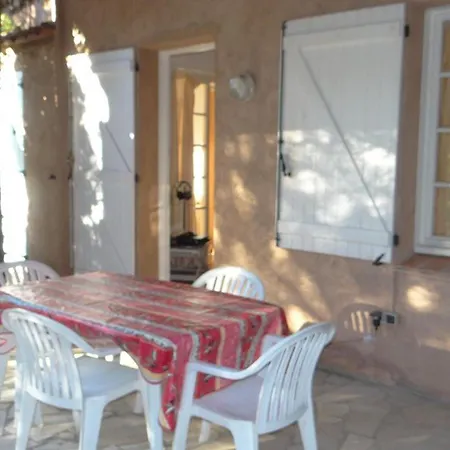 Mas Avec 3 Chambres, Jardin, Piscine, Tennis Et Proche A - Fr-1-100-152 La Croix-Valmer